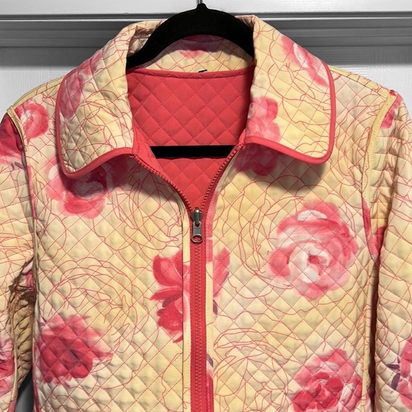 New! Esprit Outerwear Quilted Reversible Jacket - Picture 5 of 10